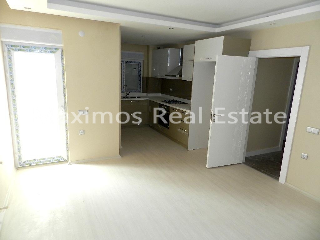 Budget-friendly Modern Residential Property in Antalya Konyaalti – dining area (image 6)